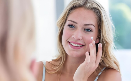 Aplicaci&oacute;n del analizador l&aacute;ser del tama&ntilde;o de part&iacute;culas en cremas faciales